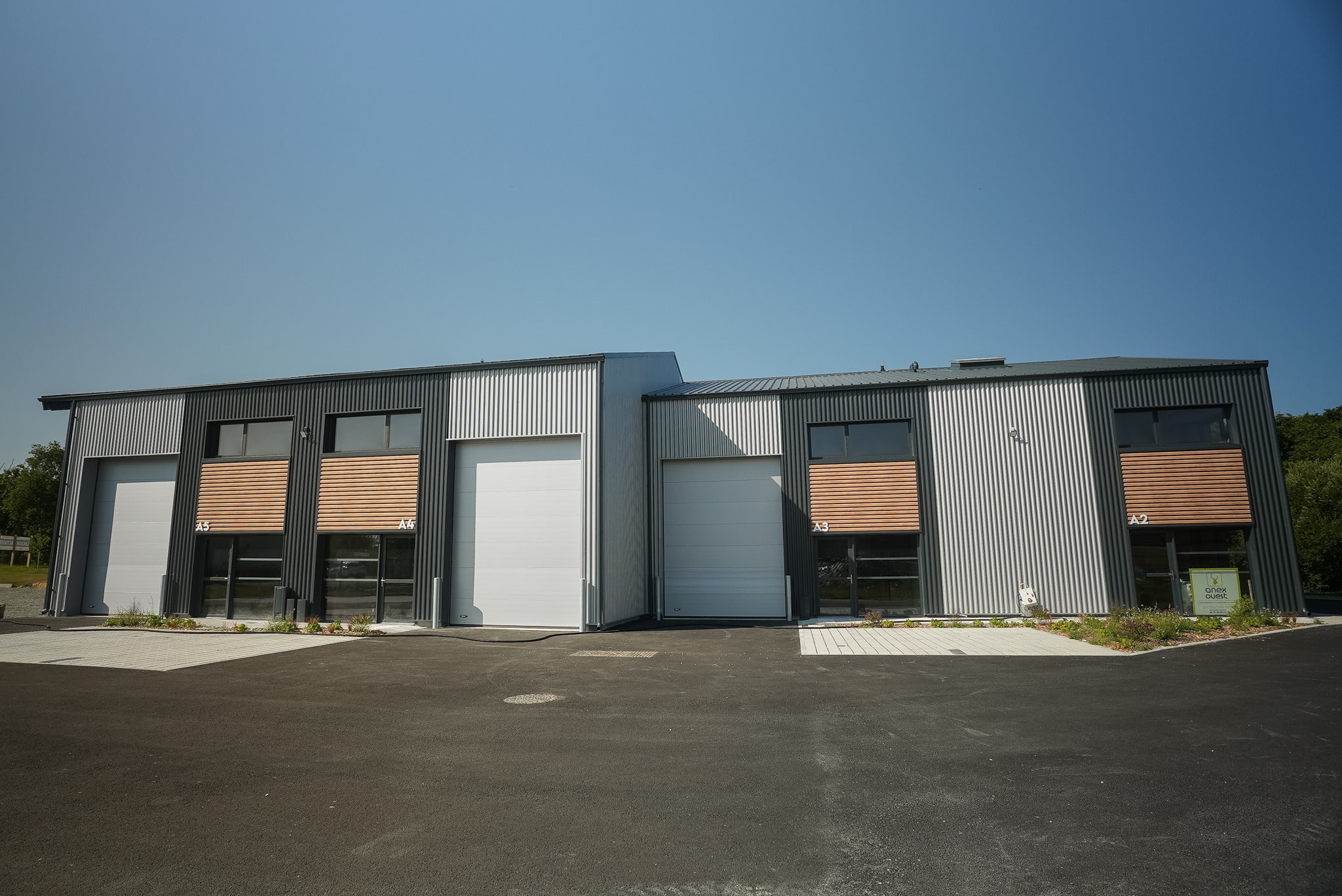 À vendre – Village d&rsquo;entreprises – À partir de 90m2